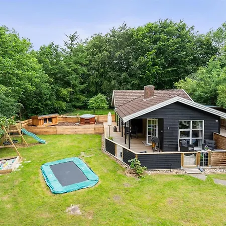 Helghi - 30km From The Sea By Interhome Ferienhaus *
